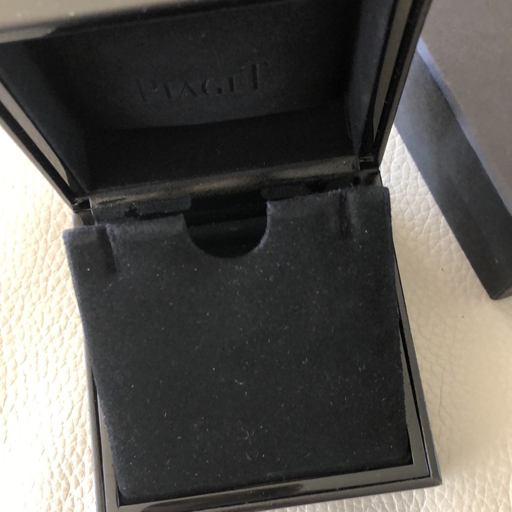 PIAGET Earrings 📦 New - Picture 2 of 16